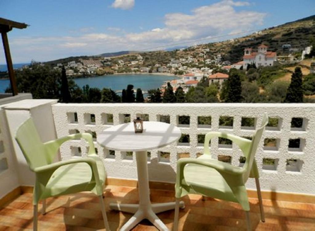 Villa Dora Studios Batsi  Luaran gambar